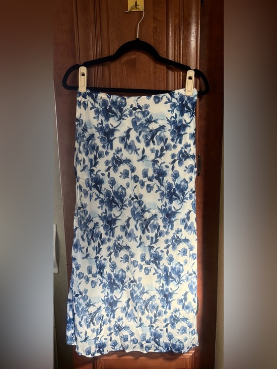 Abercrombie & Fitch Dresses & Skirts - Abercrombie & Fitch White Maxi Skirt with Blue Floral Print